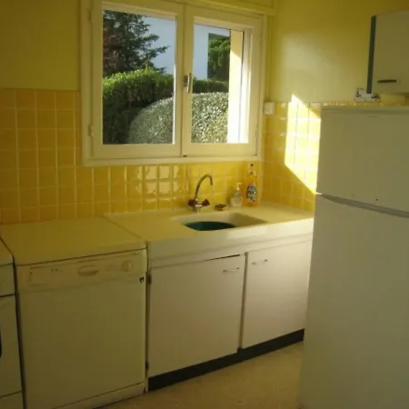 Willa Villa De 250 M², Climatisee, Sur 2 Niveaux Au Bord De L'Eau - Fr-1-100-243 Cavalaire-sur-Mer